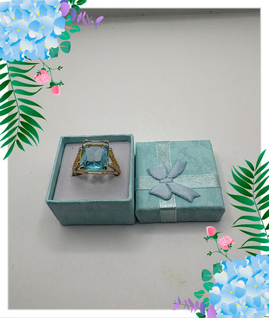 Gold Fashion Ring size 8 #220
